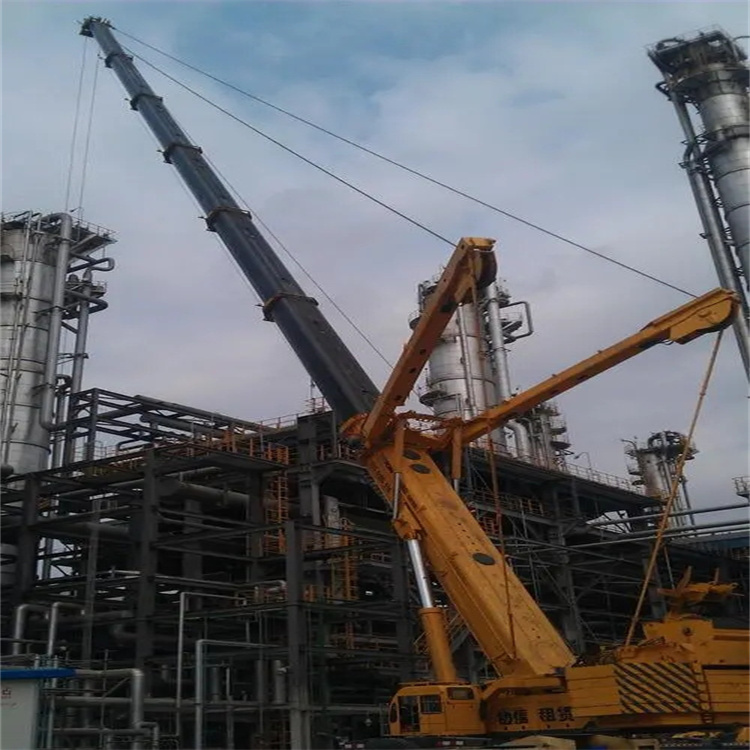 平桂吊板房的吊车