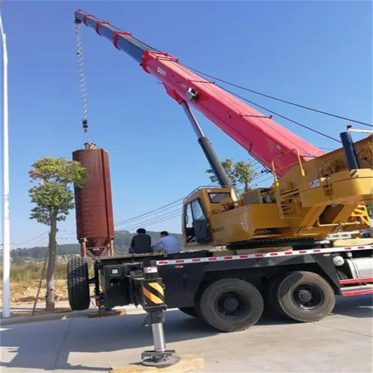 平桂80吨吊车出租多少钱