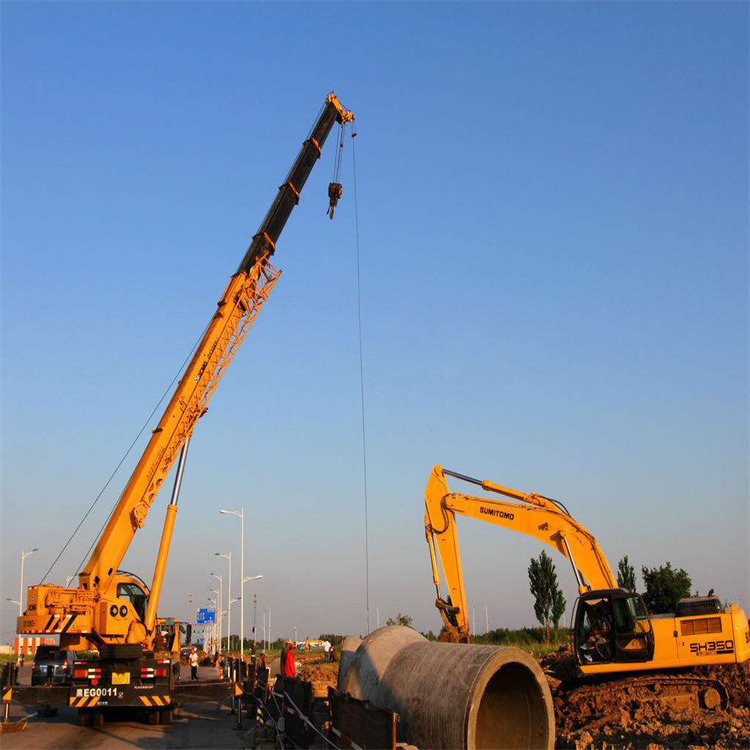 平桂工地租吊车多少钱